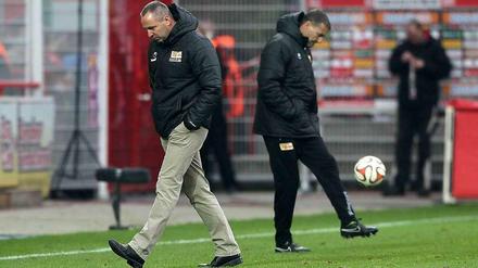 Getrennte Wege: Trainer Norbert Düwel (l.) wechselte beim 1. FC Union zuletzt nicht nur auf der Torhüterposition, sondern tauscht nun auch den Torwarttrainer aus. Holger Bahra (r.) wurde bis zum Saisonende beurlaubt.