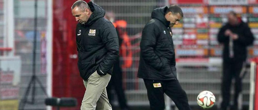 Getrennte Wege: Trainer Norbert Düwel (l.) wechselte beim 1. FC Union zuletzt nicht nur auf der Torhüterposition, sondern tauscht nun auch den Torwarttrainer aus. Holger Bahra (r.) wurde bis zum Saisonende beurlaubt.