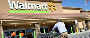 Wegen seiner Lohn- und Beschäftigungspolitik ist Walmart in den USA als Arbeitgeber nicht gerade beliebt.