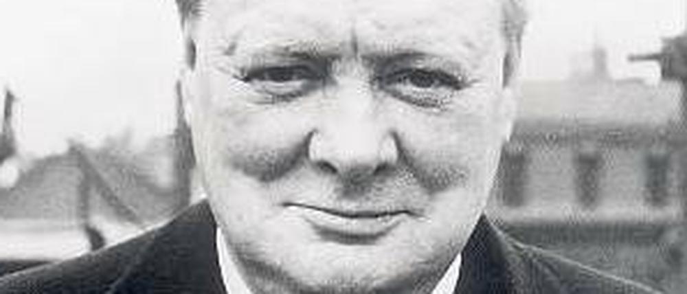 Mehrere Parteiwechsel, drei Flugzeugabstürze, zwei Weltkriege – Sir Winston Churchill.