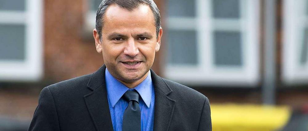 Erleichtert. Sebastian Edathy verlässt am Montag das Gerichtsgebäude, nachdem der Prozess gegen ihn eingestellt worden ist.