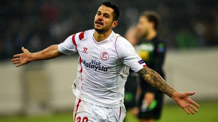 Sevillas Vitolo erzielte zwei Tore.