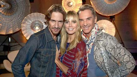 Manchmal fragt man sich, wer mehr Schminke im Gesicht hat: Heidi Klum oder Wolfgang Joop? Links Thomas Hajo.