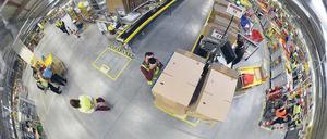 Lagerarbeiter in einem Logistikunternehmen.