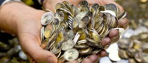 Geld ist, doch wo soll es hin?