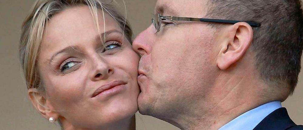 Sie sind Eltern: Charlène hat am Mittwoch ein Mädchen und einen Jungen zur Welt gebracht.