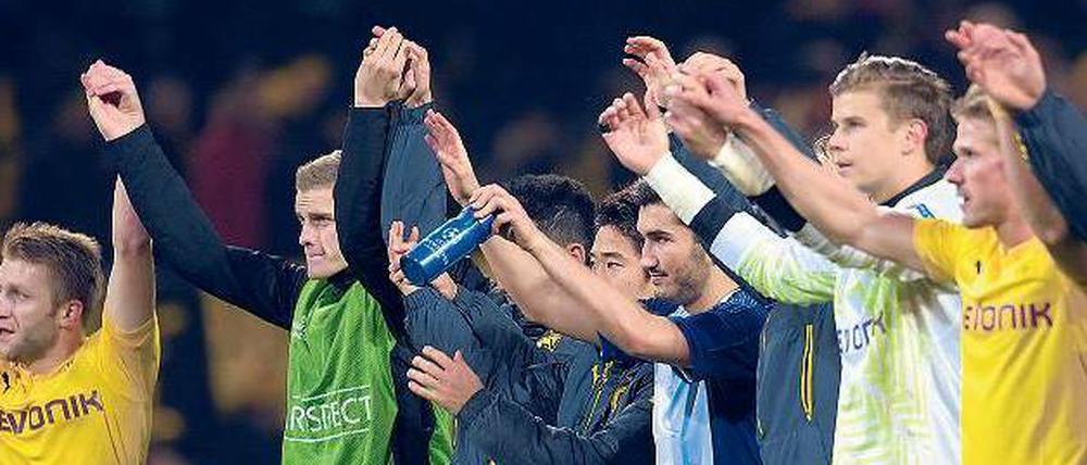 Gruppensieger. Dortmunds Spieler konnten sich über das 1:1 in der Champions League gegen Anderlecht nur bedingt freuen. Wichtiger ist derzeit die Bundesliga.