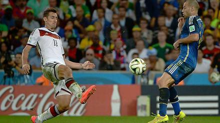 Miroslav Klose (l.).
