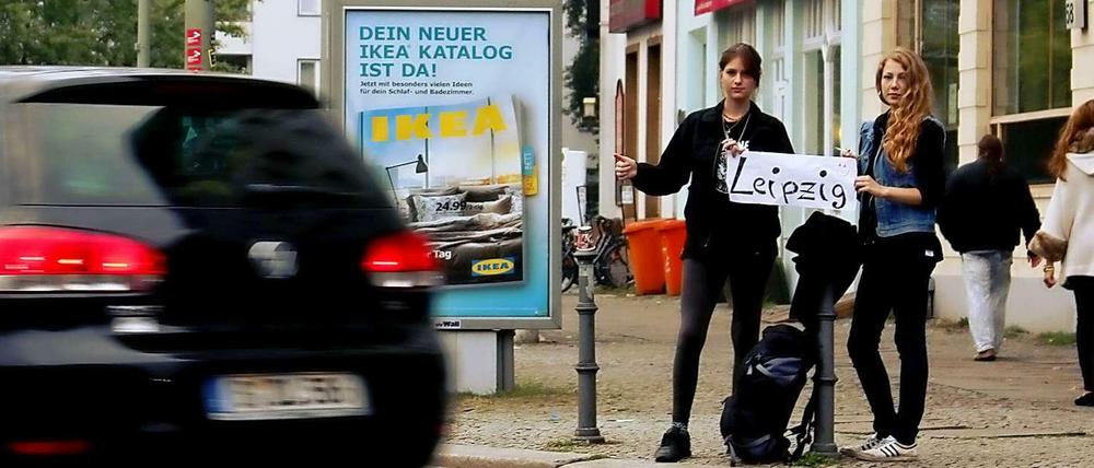 Unsere Autorin Anna Dombrowsky hat vergessen ein Foto zu machen. Leider ist sie momentan in Glasgow und berichtet vom schottischen Referendum. Daher seht ihr hier zwei Freundinnen unserer Fotografin.