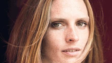 Weltbürgerin. Brittani Sonnenberg wurde in Hamburg geboren und verbrachte ihre Kindheit in Philadelphia, London, Minneapolis, Schanghai und Singapur. 