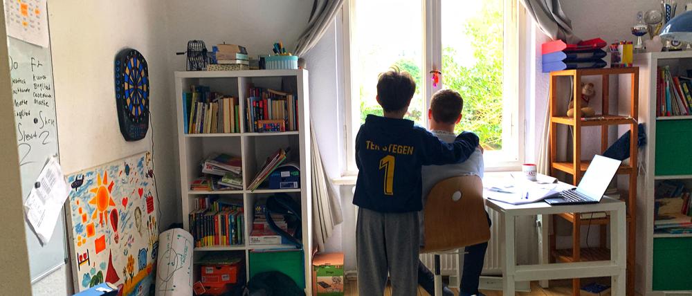 Leben mit dem Virus, auch Kinder- und Jugendliche müssen ihr Leben ständig umstellen.