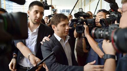 Argentiniens Wirtschaftsminister Kicillof zieht gegen Spekulanten in den Kampf - und erntet dafür viel Aufmerksamkeit.