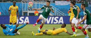 Abstauber. Oribe Peralta (19) schießt das goldene Tor für Mexiko.