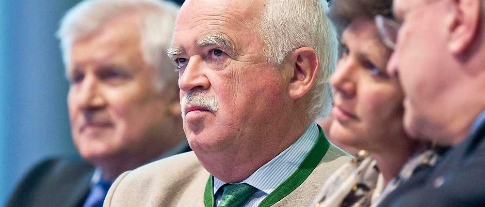 CSU-Parteivize Peter Gauweiler (2.v.l.)