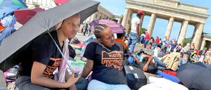 Hungerstreik von Flüchtlingen vor dem Brandenburger Tor im Juli 2014