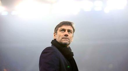 Ohne Zukunft? HSV-Manager Oliver Kreuzer muss in der Relegation auch um seinen Job bangen.