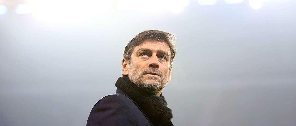 Ohne Zukunft? HSV-Manager Oliver Kreuzer muss in der Relegation auch um seinen Job bangen.