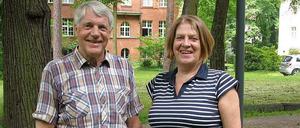 Gerhard Harms, stellvertretender Vorsitzender, und Gisela Pflug, Vorsitzende des Städtepartnerschaftsvereins Steglitz-Zehlendorf.