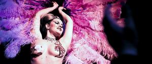 Der Fotograf Paul Green hat die Burlesque-Szene belrins dokumentiert.