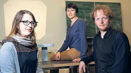 Umdenken. Lisa Cronjäger, Lisa Großmann und Felix Kersting (von links) wünschen sich mehr Diskussionen in der Uni. 