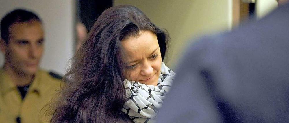 Angeklagte Beate Zschäpe hatte auf Entlastung durch Zeugin Charlotte E. gehofft.
