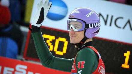 Martin Schmitt tritt wahrscheinlich vom höchsten Skisprungniveau zurück.