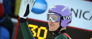 Martin Schmitt tritt wahrscheinlich vom höchsten Skisprungniveau zurück.