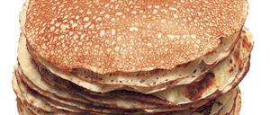 Russische Pfannkuchen (Blini).