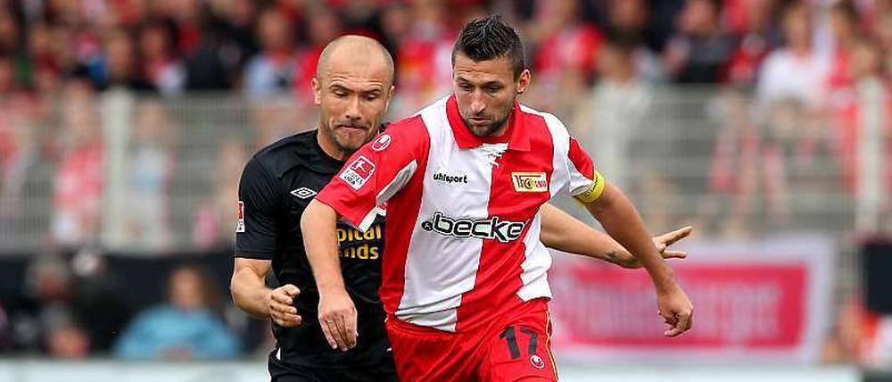 Union vor Cottbus: Torsten Mattuschka und Ivica Banovic.