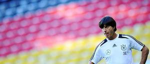 Löw bleibt über die WM 2014 hinaus.