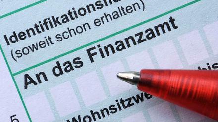 Die SPD will die Einkommensteuer erhöhen.