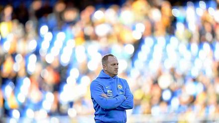Jenseits aller Branchengesetze. Braunschweigs Trainer Torsten Lieberknecht steht nicht zur Diskussion - trotz sechs Niederlagen in sieben Bundesliga-Spielen. 