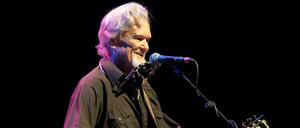 Mann in Schwarz. Kris Kristofferson bei seinem Auftritt im Admiralspalast.