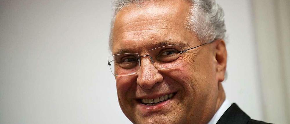 Findet die Verfassungsänderungen "überaus wichtig": Bayerns Innenminister Joachim Herrmann.