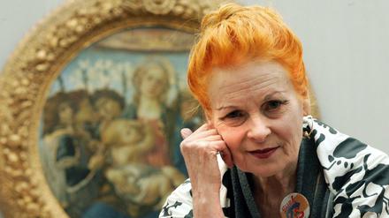 Die Modeschöpferin Vivienne Westwood in der Gemäldegalerie des Kulturforums in Berlin.