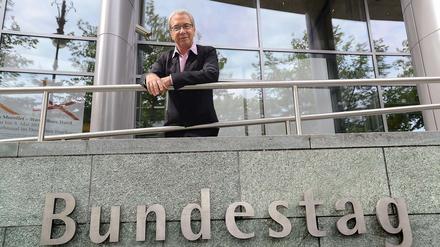 Sein Platz. Wolfgang Neskovic tritt als unabhängiger Kandidat an.