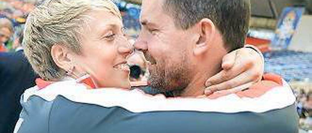 Privatparty. Obergföll und Trainer Boris Henry heiraten im September. Foto: dpa