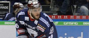 Constantin Braun wird vorläufig nicht mehr für die Eisbären spielen.