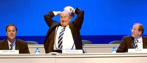 Der große Wurf?. Josef Blatter will die WM 2022 in Katar in den Winter verlegen.