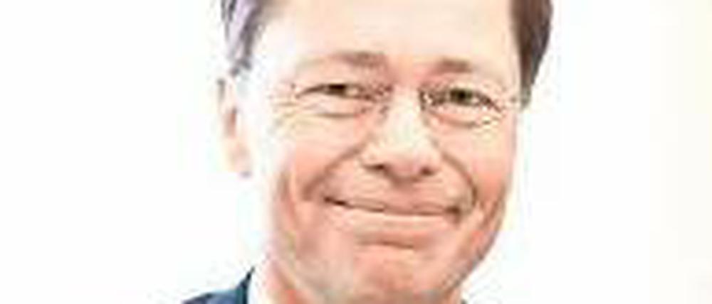 Neustart in der Ferne. Hierzulande leidet Thomas Middelhoffs Ruf noch immer unter der Arcandor-Pleite. Foto: dpa