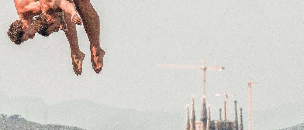 Goldener Moment. Für Patrick Hausding (im Bild hinten) war der Sieg im Turmspringen an der Seite von Partner Sascha Klein der größte Erfolg in seiner Karriere. Dabei hat der Berliner schon einige große Siege feiern können. Foto: dpa