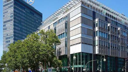 Unsportlich. Niketown steht leer – abgesehen von ein paar Büros und Praxen. Nike plant ein neues Sportgeschäft im Europa-Center (links).