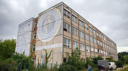 Neue Heimat. In dieser alten Schule will Berlin Kriegsflüchtlinge aus Syrien beherbergen. Eine Bürgerinitiative macht dagegen mobil – andere Bürger wollen vermitteln. 