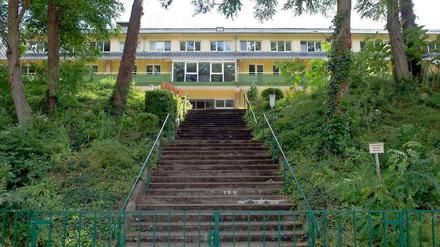Das Kinder- und Jugenheim "Haus Babenberg" der Haasenburg GmbH in Jessern. Im Zuge der Misshandlungsvorwürfe gegen Kinder- und Jugendheime in Brandenburg sind zwei Strafanzeigen bei der Staatsanwaltschaft Cottbus eingegangen. Eine beziehe sich konkret auf diese Einrichtung.