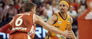 Dashaun Wood (r.) wird bei Alba Berlin zukünftig nicht mehr auflaufen. Ein qualitativ gleichwertiger Ersatz ist bisher nicht verpflichtet worden.