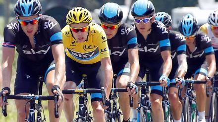 Nur mit Willenskraft? Den Schlussanstieg nach Ax-3-Domaines bewältigte Froome (Gelbes Trikot) mit einer Leistung von 446 Watt – nur zwei weniger als 2001 Armstrong.
