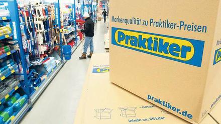 Trotz Insolvenz geöffnet bleiben die Praktiker- und Extra-Märkte.