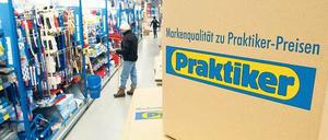Trotz Insolvenz geöffnet bleiben die Praktiker- und Extra-Märkte.