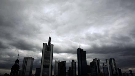 Das Bankenzentrum in Frankfurt. In Zukunft müssen zuerst Eigentümer und Gläubiger für Pleitebanken gerade stehen.