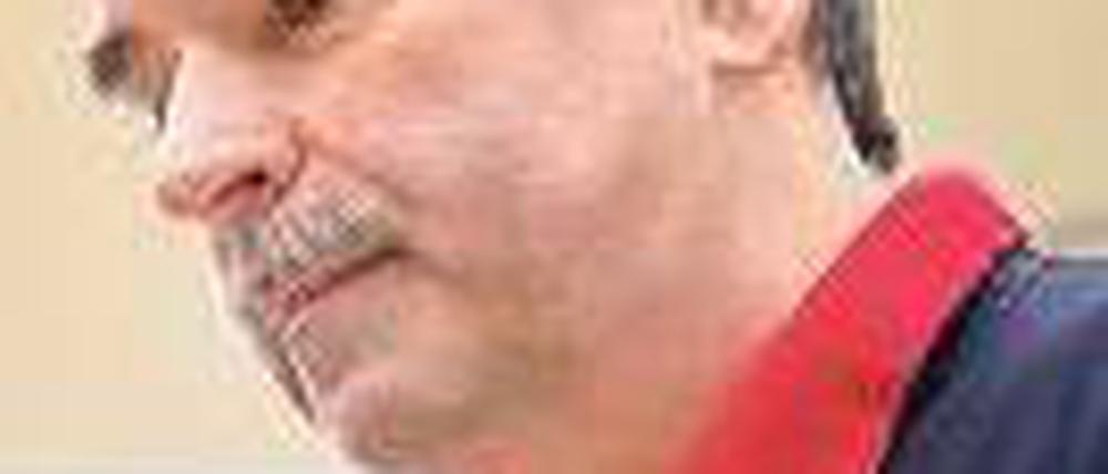 Kampf seit 2006. Die Dauer von Mollaths Unterbringung in der Psychiatrie wirft nun neue Fragen auf. Foto: dpa